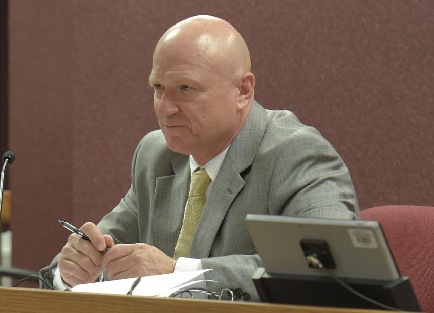 Representative Mike Bernskoetter chairs the Joint Interim Committee on State Employee Wages (photo; Tim Bommel)
